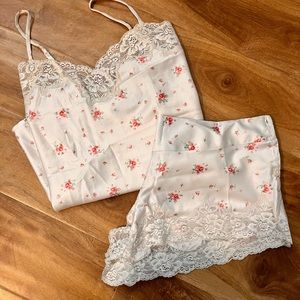 Ralph Lauren pajama set soft white with floral print